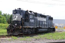 Norfolk_Southern_5235 small