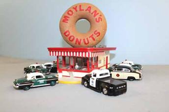 Moylan_Donuts small