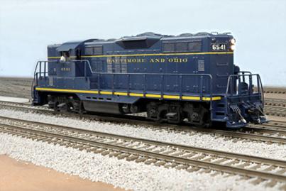 S_Scale_B_&_O_GP9_6541_18 small