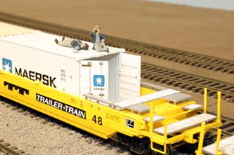 S_Scale_Intermodal_32 small