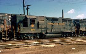 Norfolk_&_Western_GP35_206_1 small