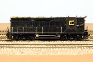 Norfolk_&_Western_GP35_206_15 small