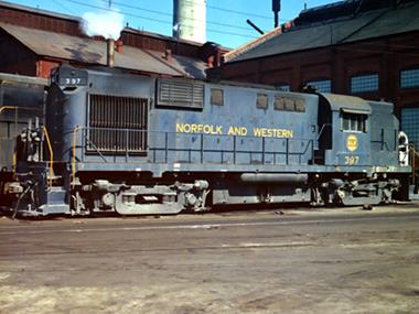 Description: C:\Users\blane\Documents\My Web Sites\S_Scale_Norfolk_&_Western_RS11_397_Photos\S_Scale_Norfolk_&_Western_RS11_397_Photos_1 small.jpg