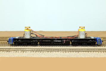 S_Scale_Norfolk_Southern_ES44AC_8103_12 small