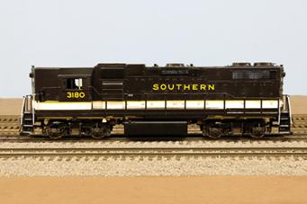 S_Scale_Southern_Railway_GP38-2_5072_4 small
