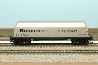 Bordons_Milk_Car_3 small